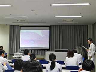 CPC(臨床病理検討会)の写真1